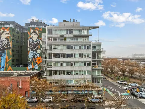 10-17 Jackson Ave #4D, Long Island City, NY 11101