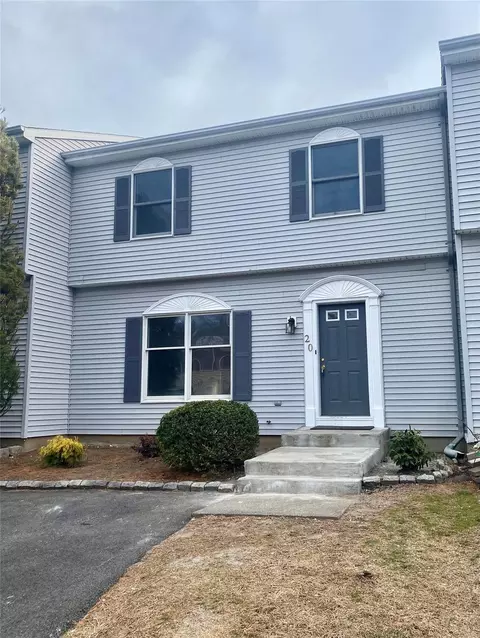 20 Ossman Ct, Haverstraw, NY 10923