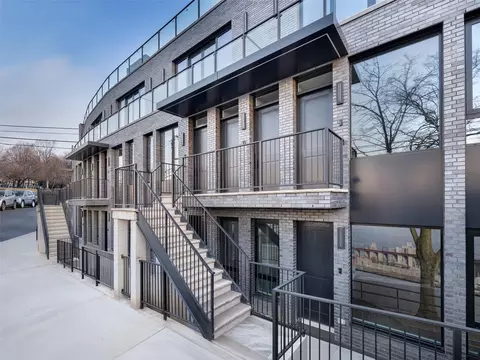 21-31 Shore Blvd #2C, New York, NY 11105