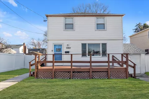 412 Little Whaleneck Rd, Hempstead, NY 11566