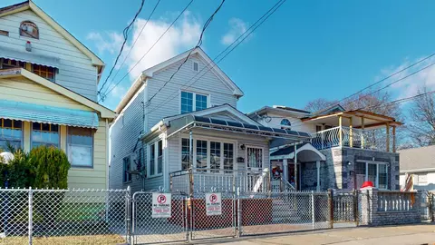 11642 134th St, New York, NY 11420