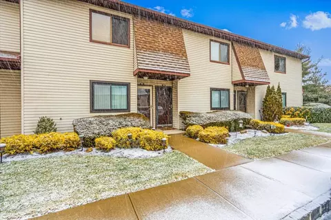 100 Daly Blvd #306, Oceanside, NY 11572