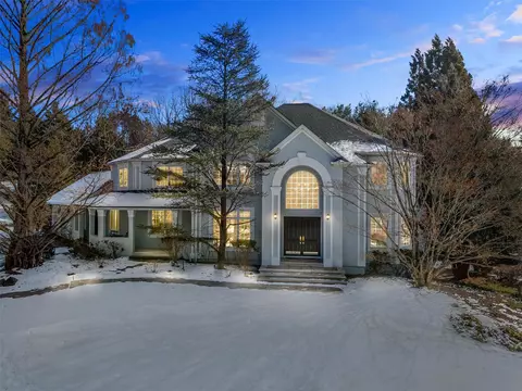 14 Golden Rd, Ramapo, NY 10901