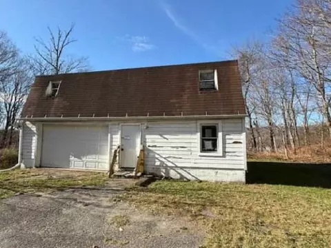 107 Hutchinson Ave, Dover, NY 12594