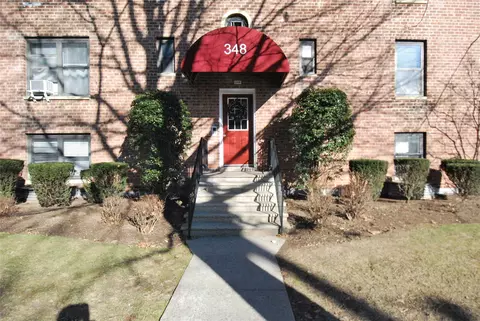 348 Richbell Rd #C2, Mamaroneck, NY 10543