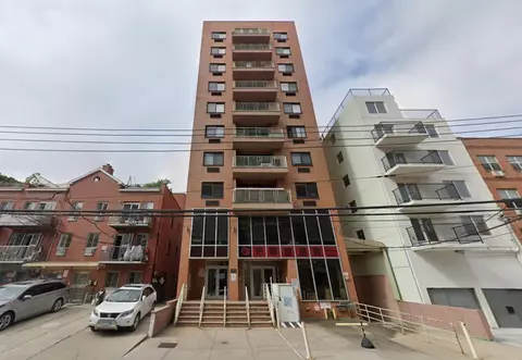 31-38 137th St, New York, NY 11354