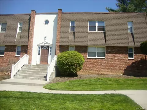 6-23 Crescent Dr #23, Thiells, NY 10984
