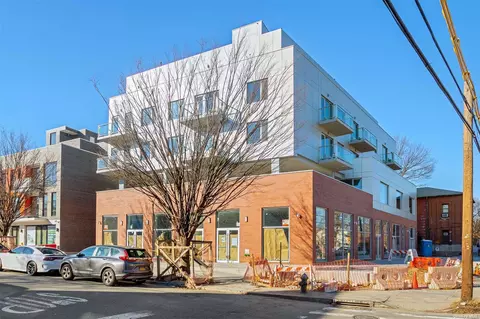 150-23 Barclay Ave #4D, Flushing, NY 11355
