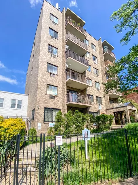 54-09 108 St #2C, New York, NY 11368