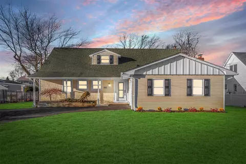 305 Dolphin Ln, West Babylon, NY 11704