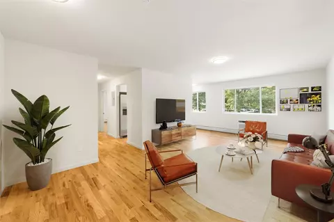 3 Woods End Cir #3M, Peekskill, NY 10566