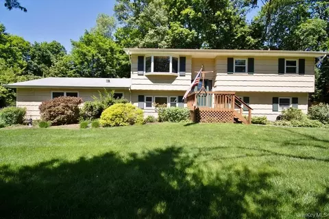 277 Old Route 304, Clarkstown, NY 10956