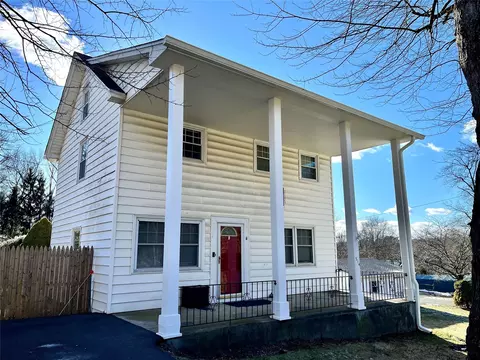 314 Old Rt 304, Clarkstown, NY 10956
