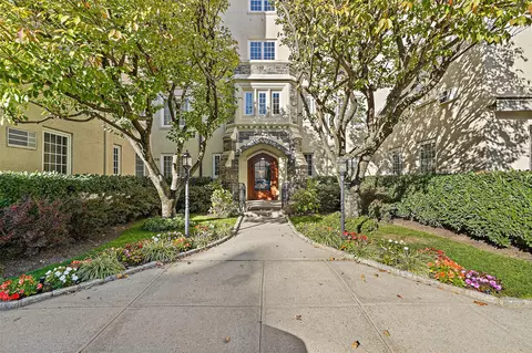 1 Rivermere #1F, Bronxville, NY 10708