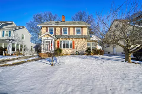 79 Elliott Pl, Freeport, NY 11520