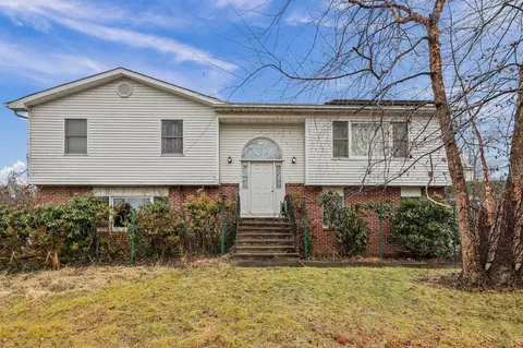 110 Franklin Ave, Mount Pleasant, NY 10595