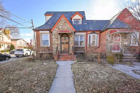 84-28 Doran Ave, New York, NY 11385