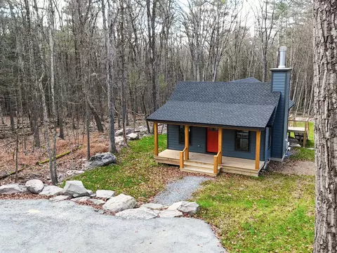 32 Wood Oak Dr, Tusten, NY 12764