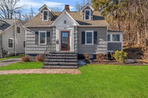 106 Mearns Ave, Highlands, NY 10928