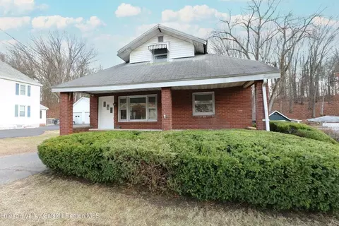 236 E Chester St, Kingston, NY 12401