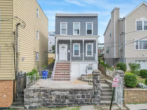 10 Cliff St, Yonkers, NY 10701