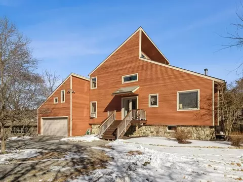 272 Canopus Hollow Rd, Putnam Valley, NY 10579