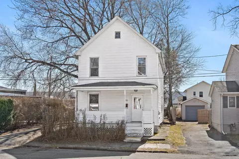 29 Thompson St, Port Jervis, NY 12771