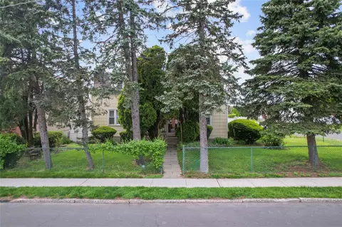 125 Woodside Ave, Harrison, NY 10604