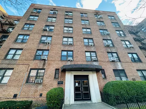 102-32 65th Ave #B26, New York, NY 11375