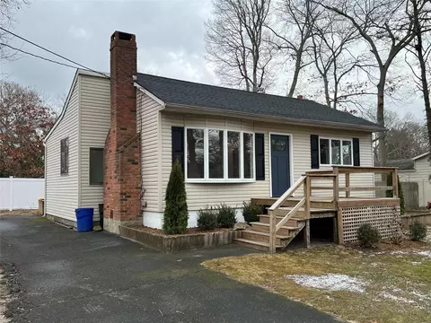 85 Curtis St, Centereach, NY 11720