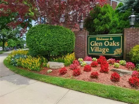 75-37 260 St #2ND, Glen Oaks, NY 11004