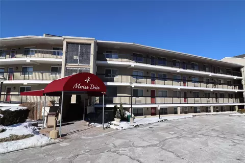 4 Marina Dr #G2, Mahopac, NY 10541