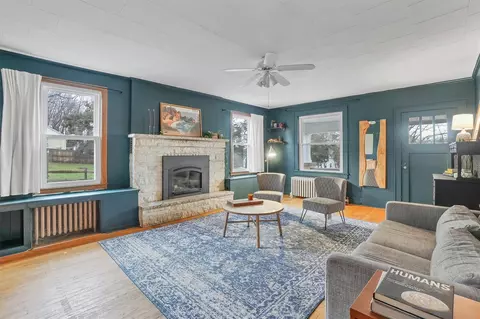 140 S Montgomery St, Walden, NY 12586