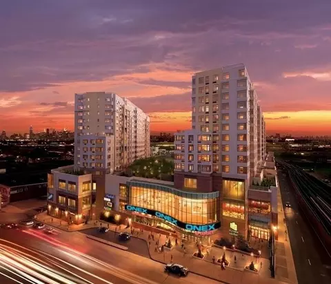 40-26 College Point Blvd #17F, Flushing, NY 11354