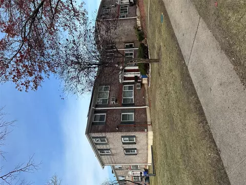 67-26 152nd St #274B, Flushing, NY 11367