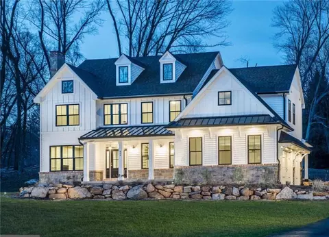 13 Mcgregor Ln, Cortlandt, NY 10567