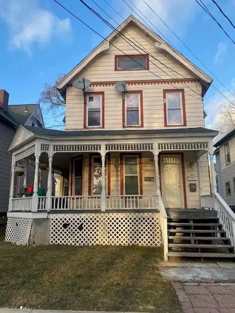 33 Houston Ave, Middletown, NY 10940