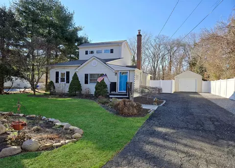 56 A Radio Ave, Miller Place, NY 11764