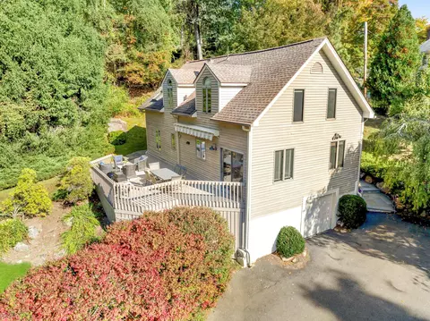 44 High St, North Castle, NY 10504