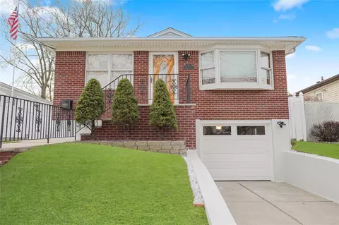 74 Ravenhurst Ave, Staten Island, NY 10310