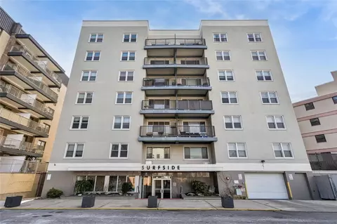 840 Shore Rd #5F, Long Beach, NY 11561