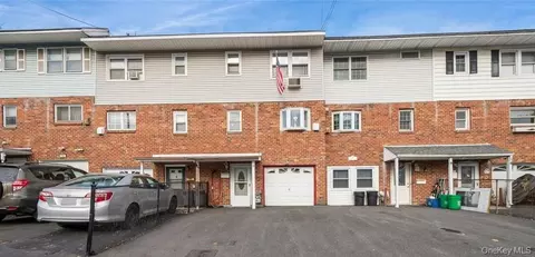 18 Brownsell Ave, West Haverstraw, NY 10993