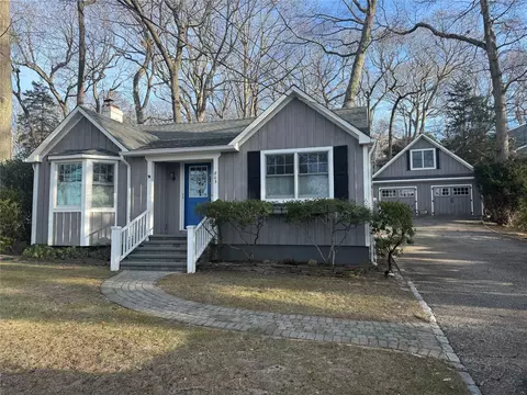 805 Oak Ave, Southold, NY 11971