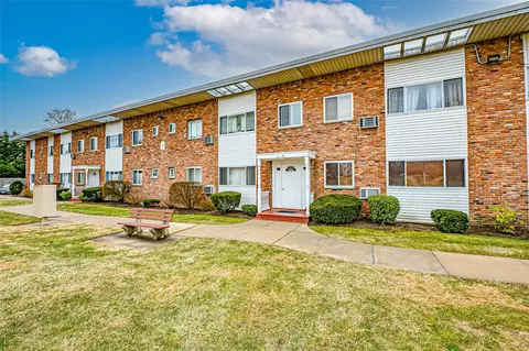 355 Route 111 #2, Smithtown, NY 11787