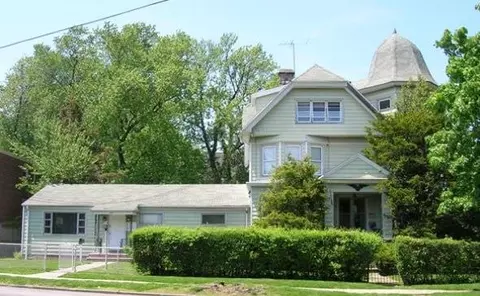 243 Park Ave, Yonkers, NY 10703
