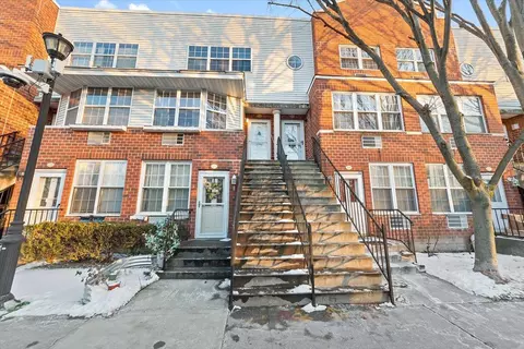 226 Sunset Blvd #12226, New York, NY 10473