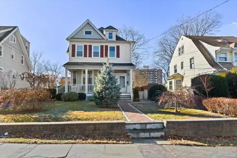 12 Oakwood Ave, White Plains, NY 10605