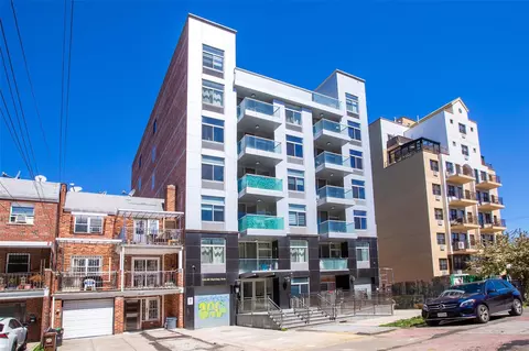144-69 Barclay Ave #4D, Flushing, NY 11355