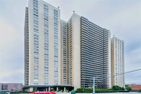 110-11 Queens Blvd #26L, New York, NY 11375