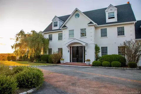 20 Orchard Hill Dr, Washington, NY 12545